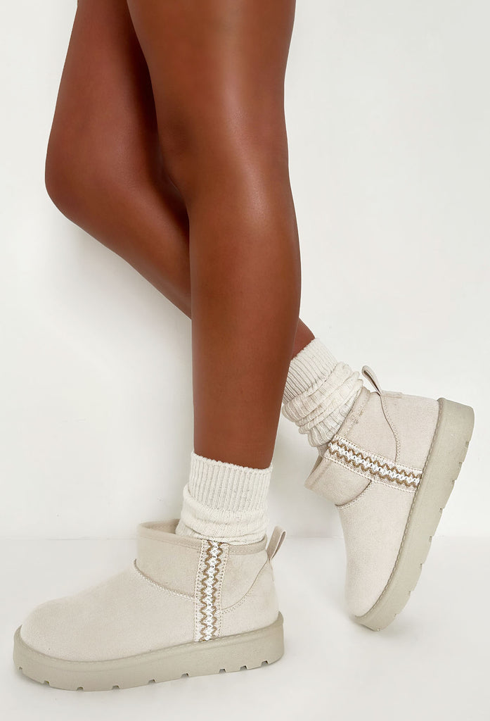 fleekcomfy snowy villi boots