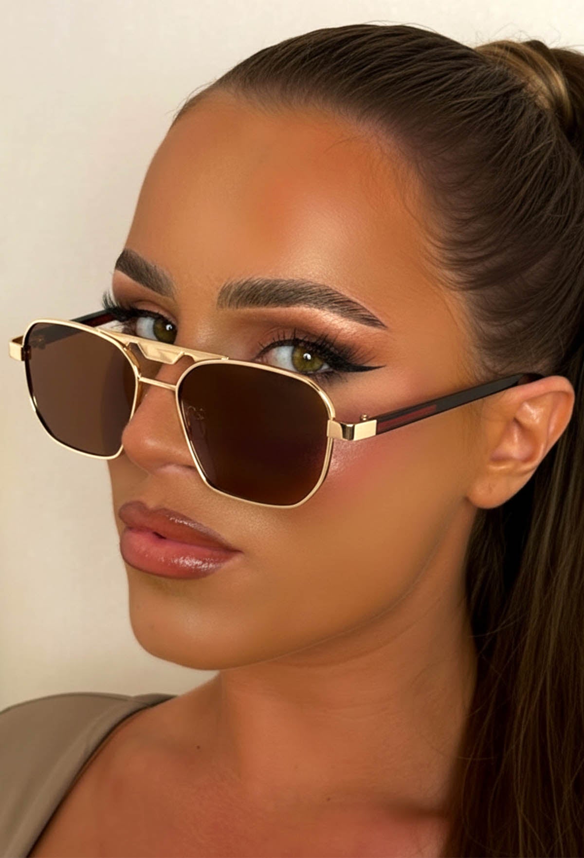 Baddie Vision Brown Aviator Sunglasses