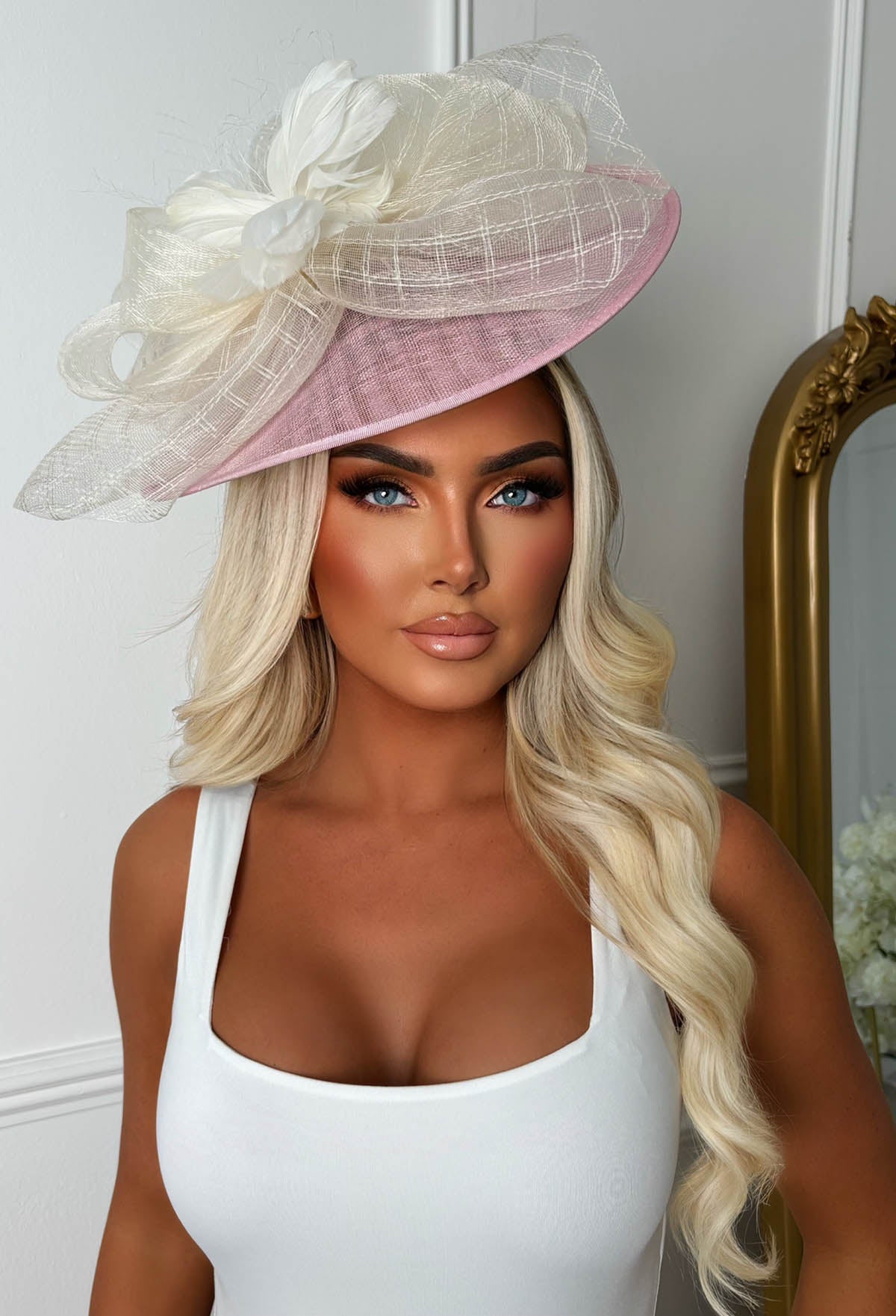 Cosmo Chic Light Pink Floral Bow Detail Fascinator