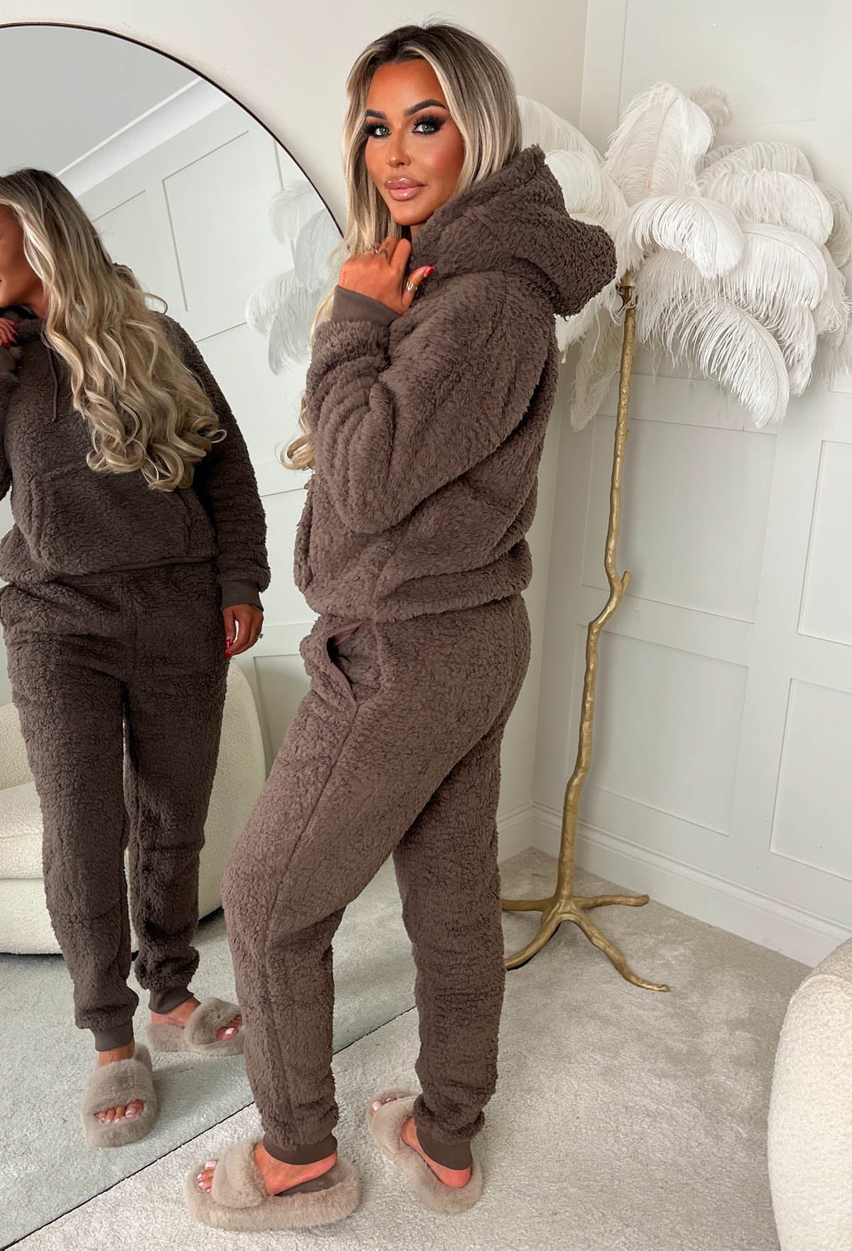 Do Not Disturb Brown Borg Hoodie And Joggers Lounge Set