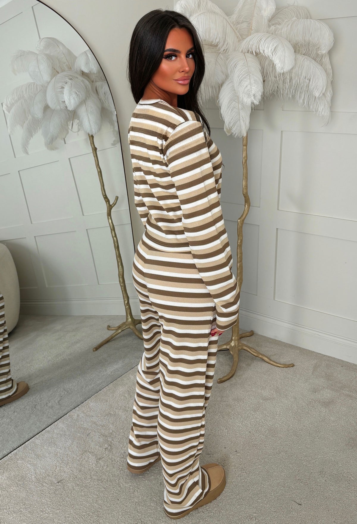 escape-mood-beige-stripe-long-sleeve-top-&-trousers-lounge-co-ord-3