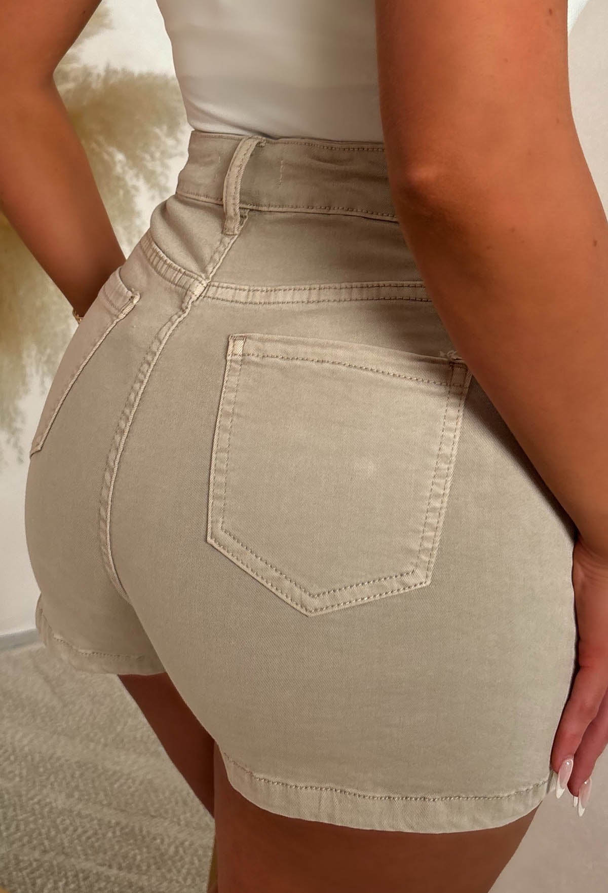 Everyday Glow Up Beige Stretch Cargo Skort