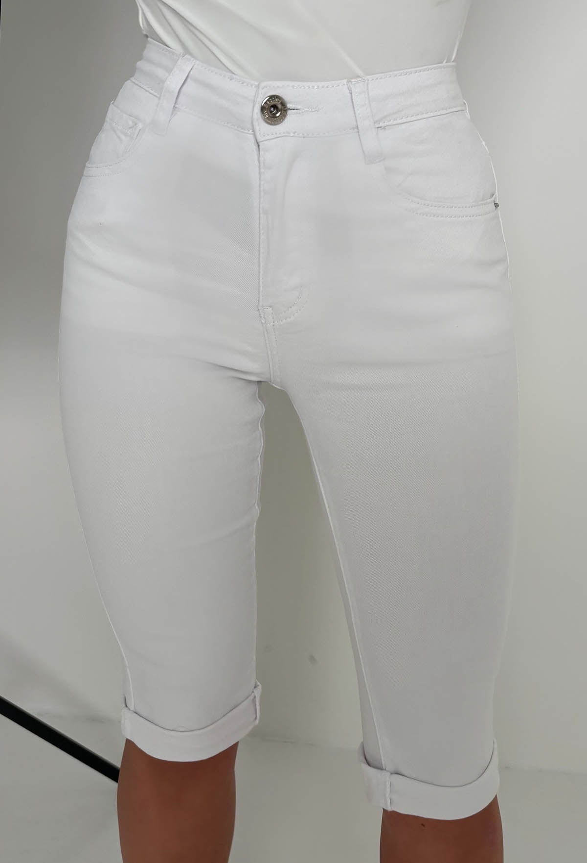 She's Untouchable White Stretch Denim Capri Pants With Turn Up's