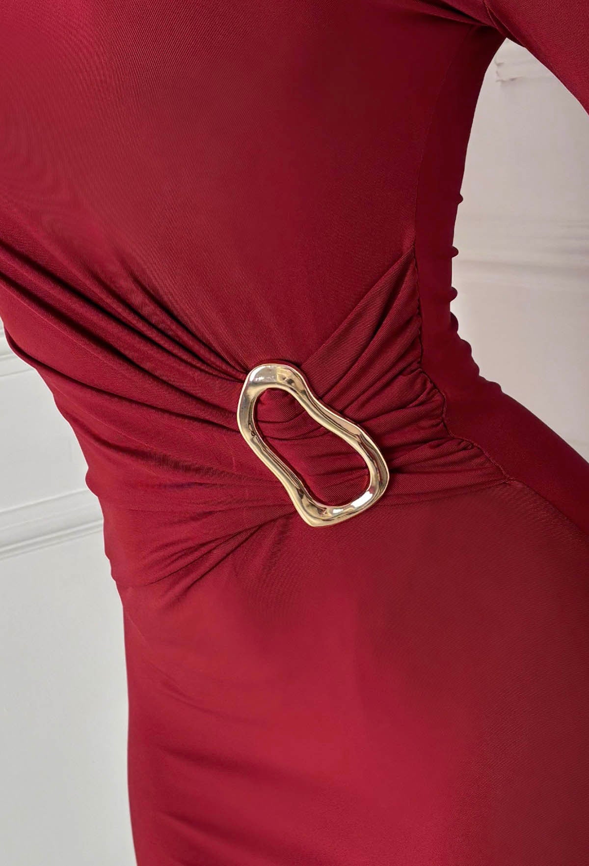 Such A Siren Burgundy Buckle Detail Dress