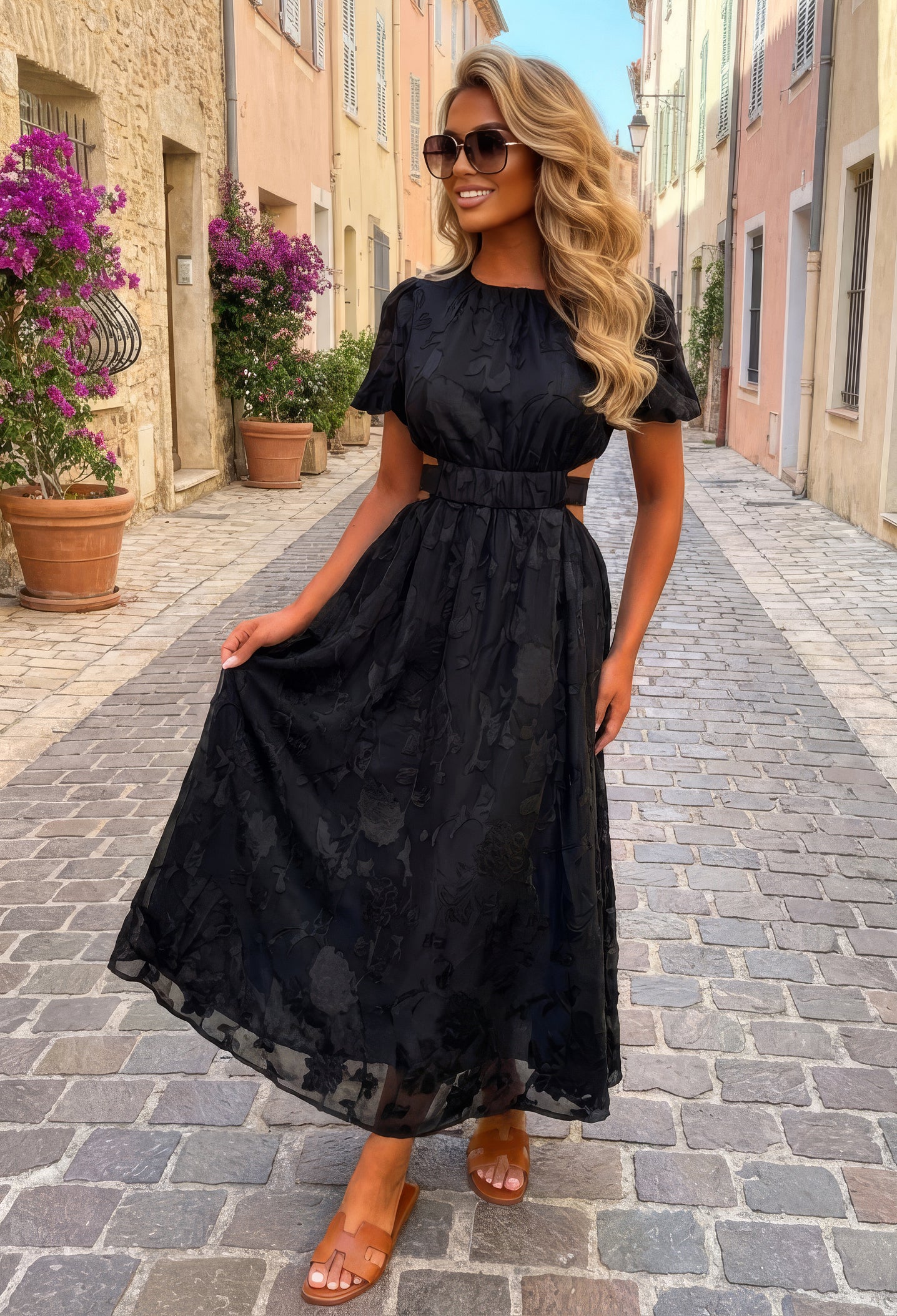 Summer Dream Black Side Cut Out Print Maxi Dress | Pink Boutique Summer Dream Black Side Cut Out Print Maxi Dress | Pink Boutique
