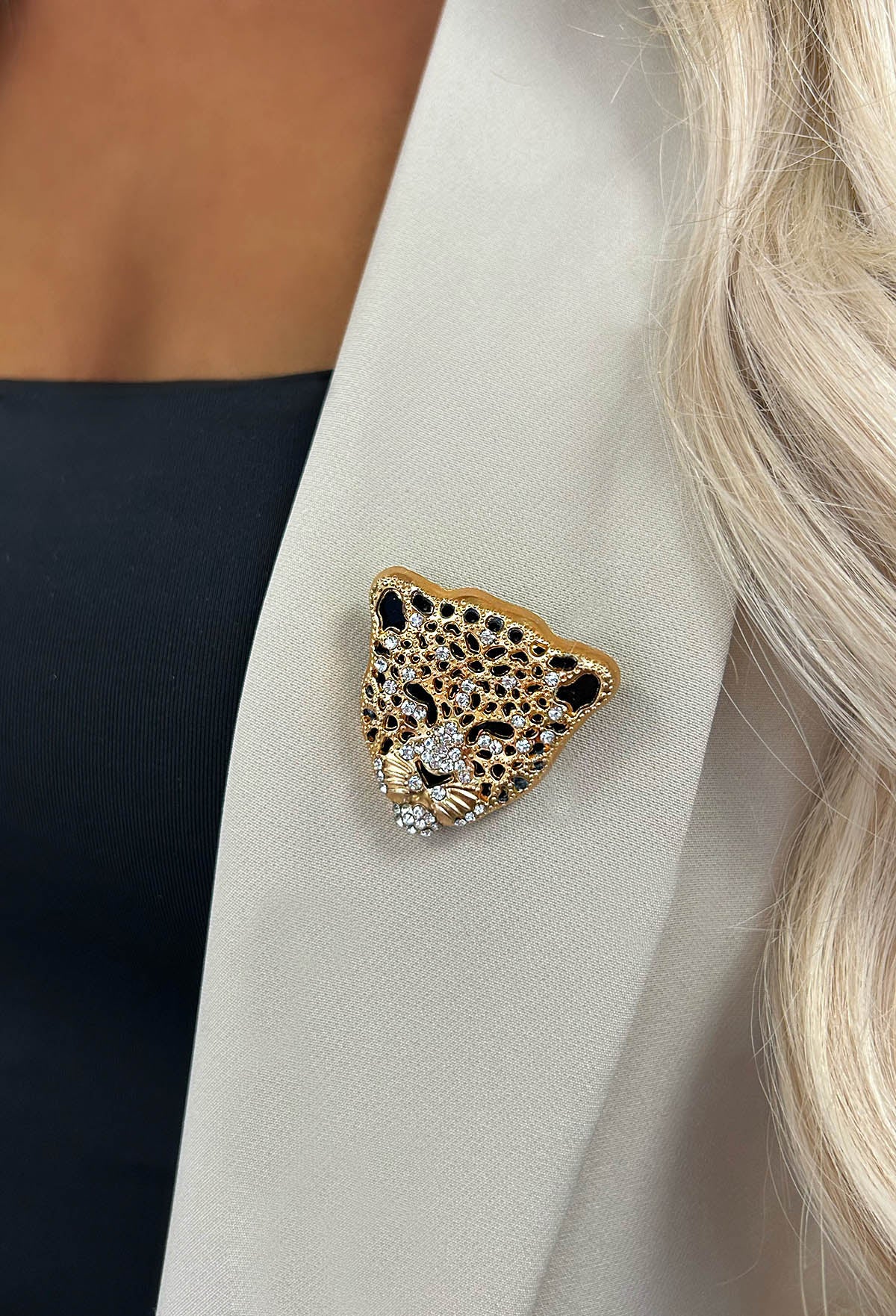 The Hustle Gold Jaguar Head Brooch