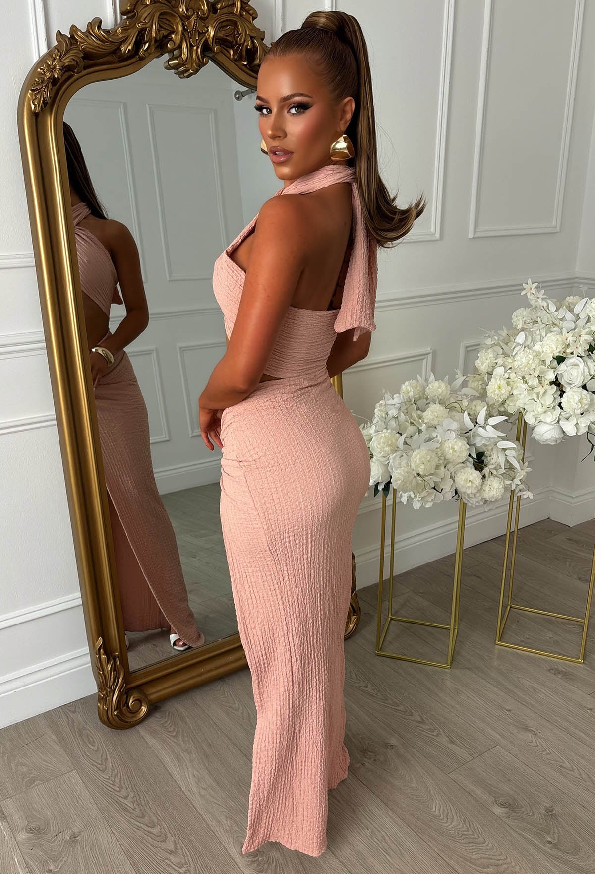 You're My Paradise Dusty Pink Crinkle Detail Halter Co-ord Set