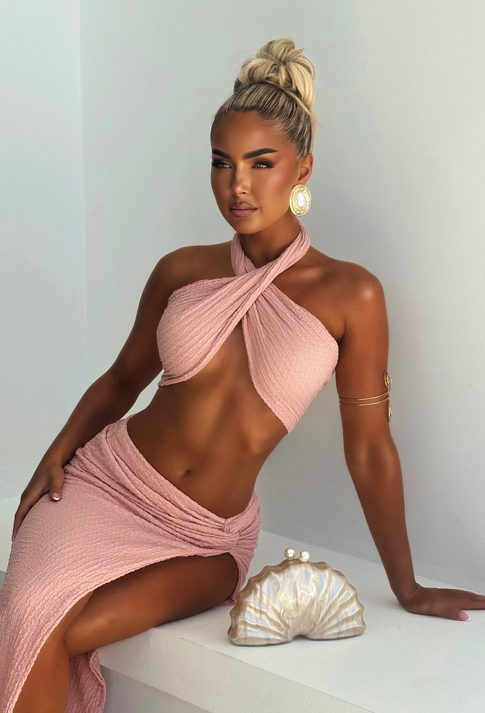 You're My Paradise Dusty Pink Crinkle Detail Halter Co-ord Set