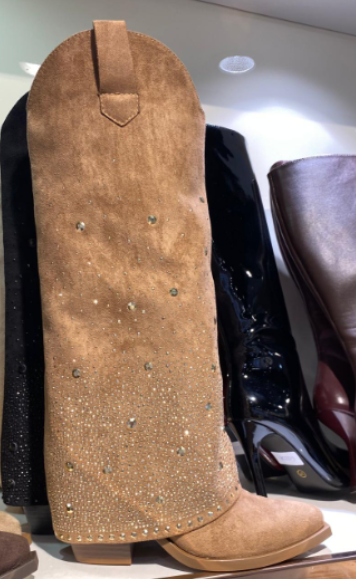 Everyday Hero Sand Sparkle Shark Cowboy Boot