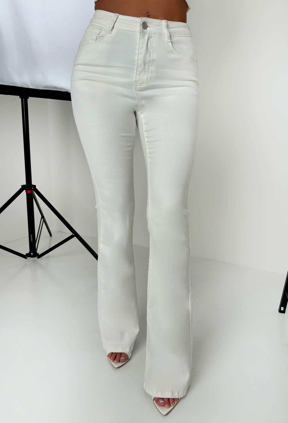 パンツ white color long strech flare denim Christiane White Stretch Push Up Flared Jeans | Pink Boutique