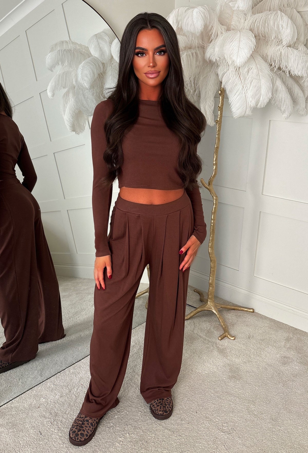 corinne-chocolate-brown-ribbed-top-and-pleated-trousers-lounge-co-ord-4