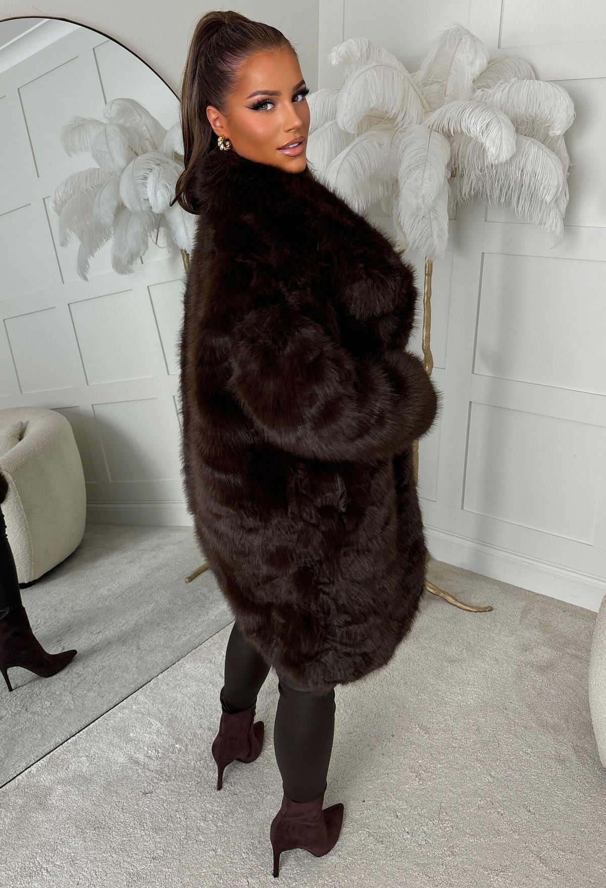 lilianna-black-faux-fur-coat-3
