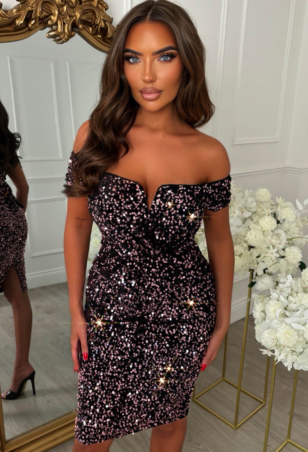 Queen Of Glitz Black Twist Front Cap Sleeve Sequin Dress