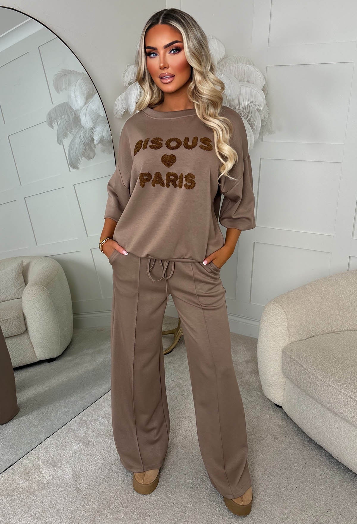 Sending Love Mocha Sweatshirt And Joggers Co-Ord Set